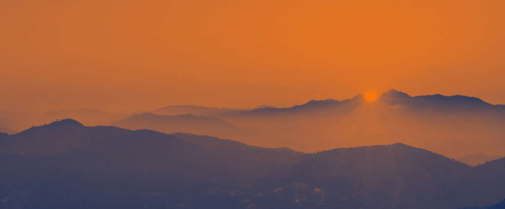 IMSMLoop Header Sunset over mountains